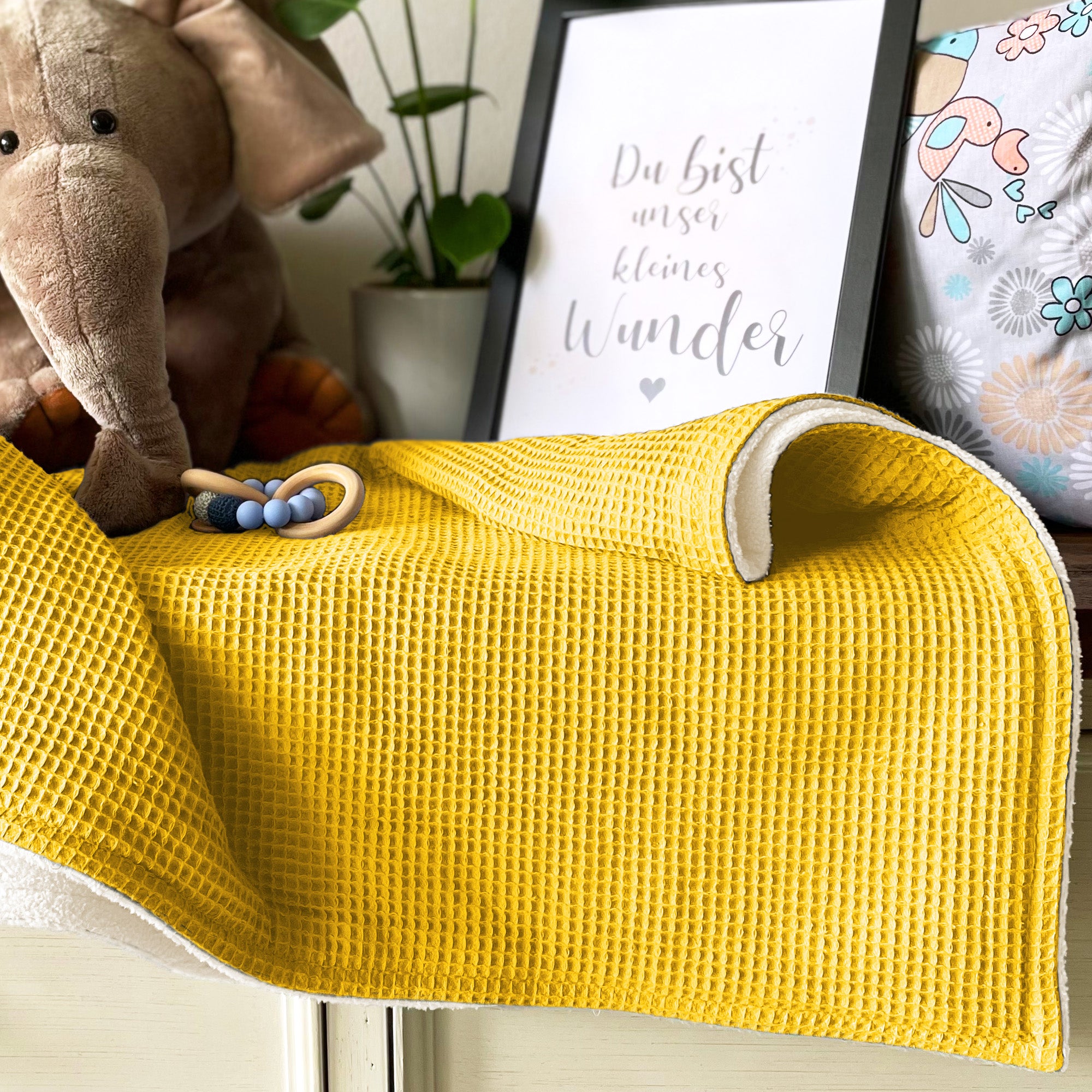 Babydecke mit Namen - 70 x 100 cm • Gelb