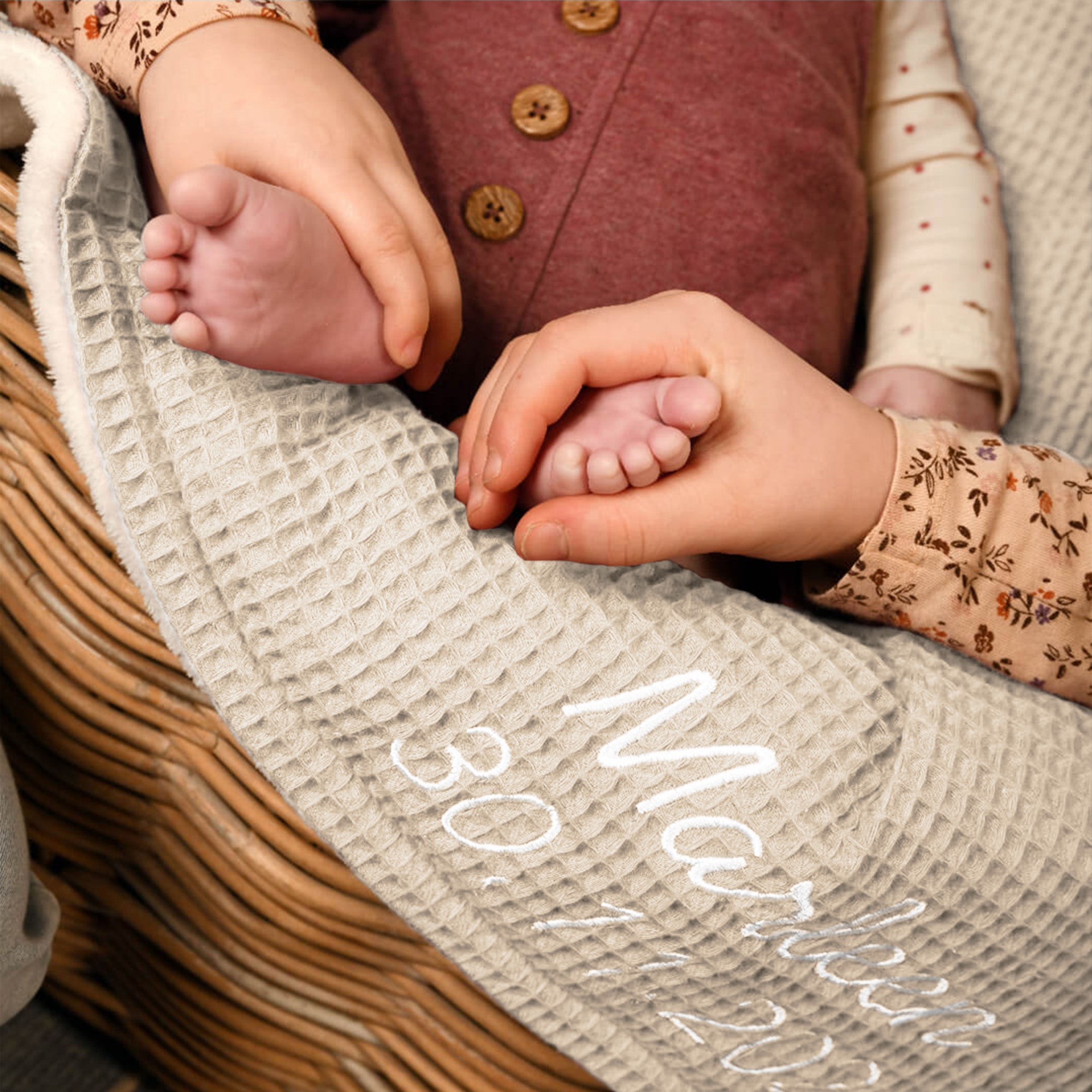 Babydecke mit Namen - 70 x 100 cm • Creme