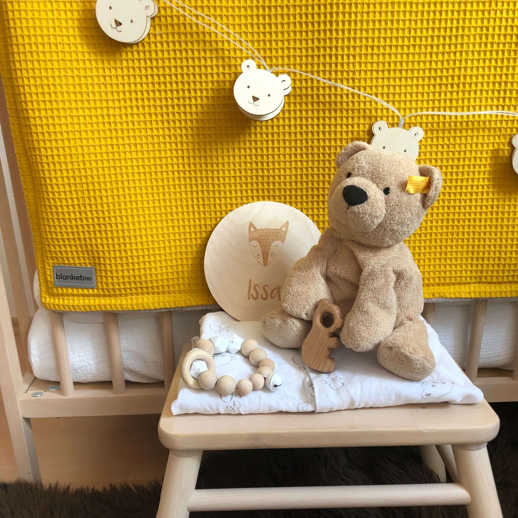Babydecke mit Namen - 70 x 100 cm • Gelb