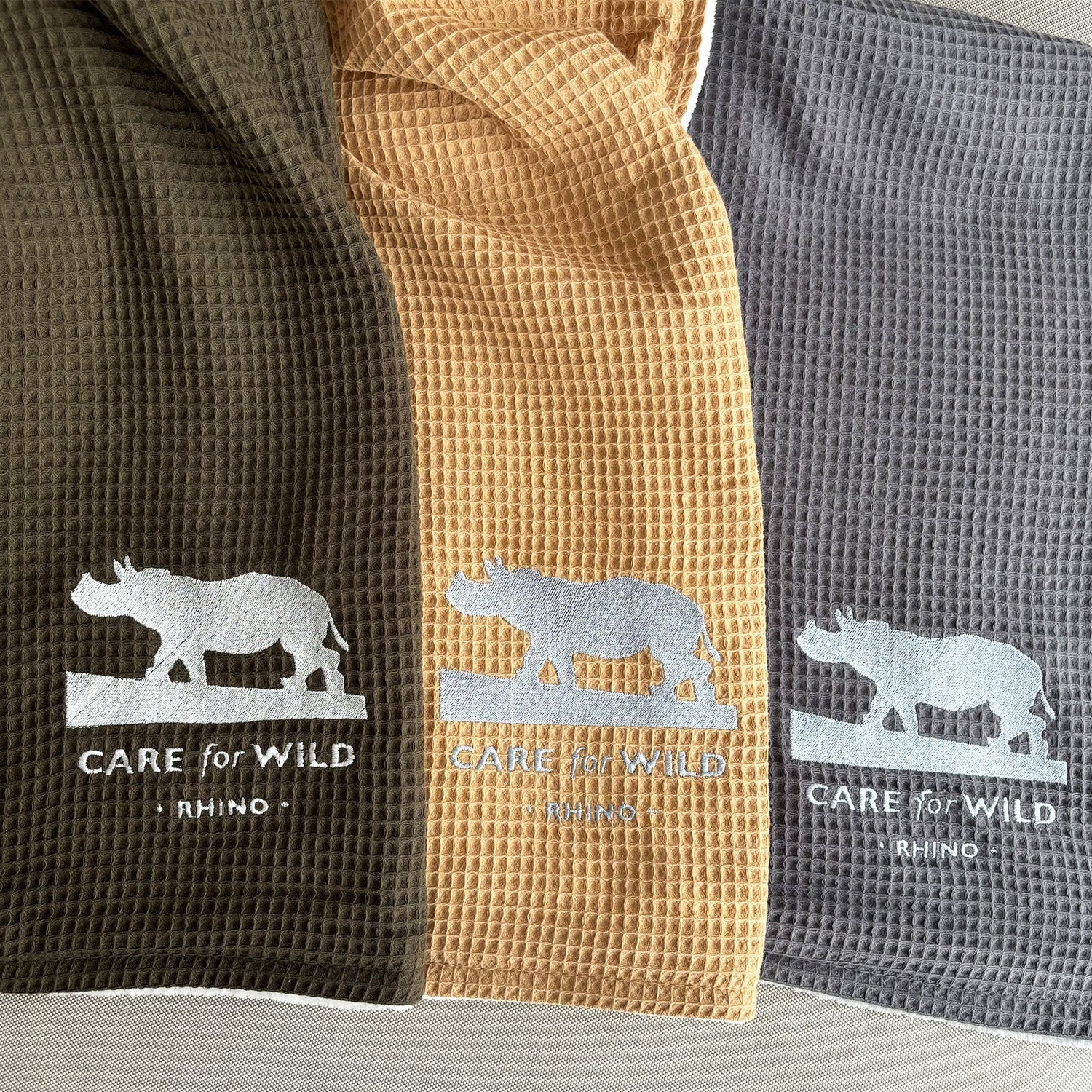 Kuscheldecke • Vollkommen •  210 x 145 cm • Care for Wild