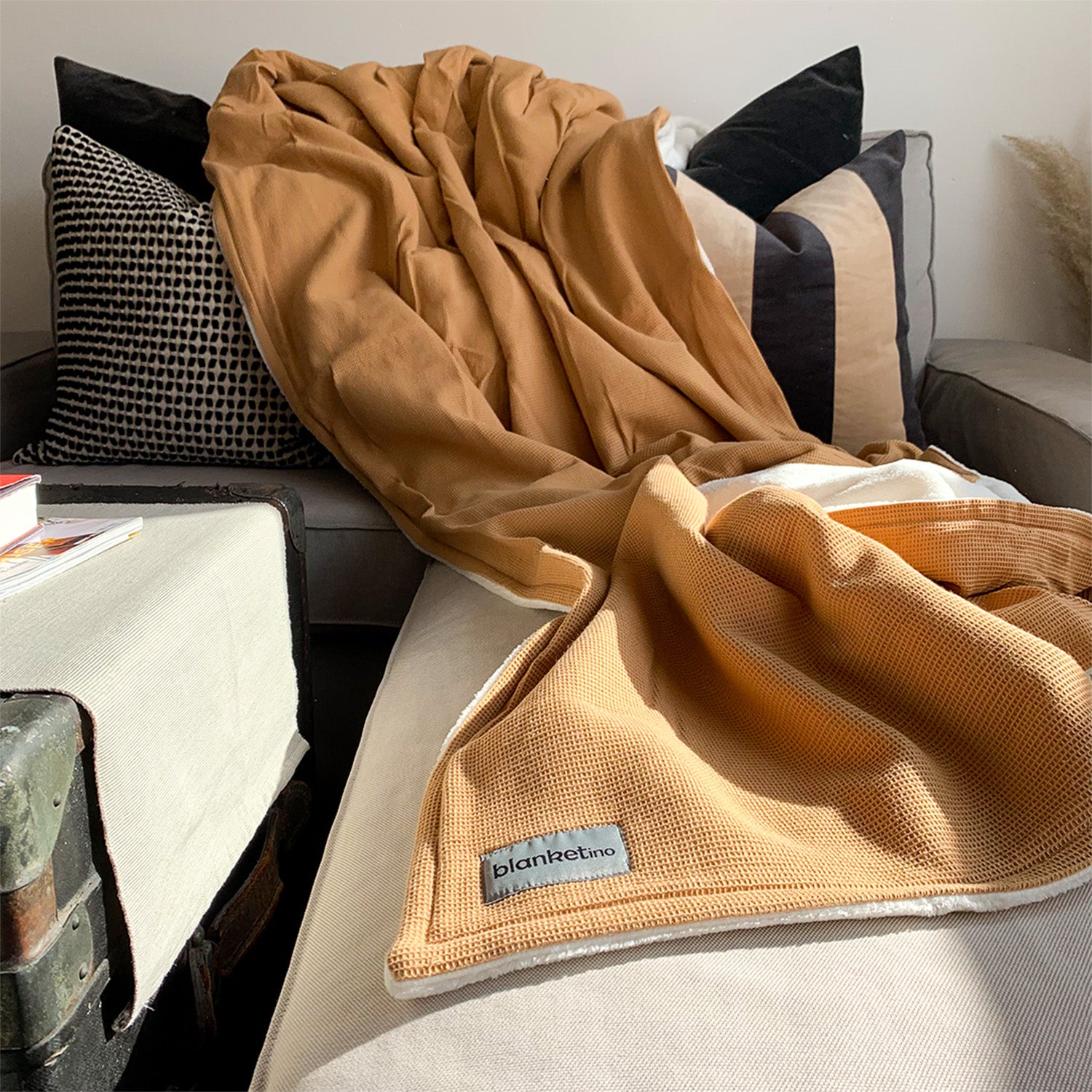 Kuscheldecke • Mini Waffel • 145 x 210 cm • Kamel • Sandweiß
