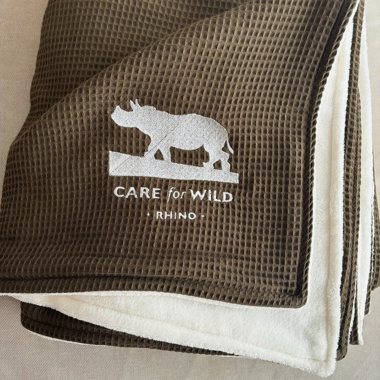 Kuscheldecke • Vollkommen • 210 x 145 cm • Care for Wild