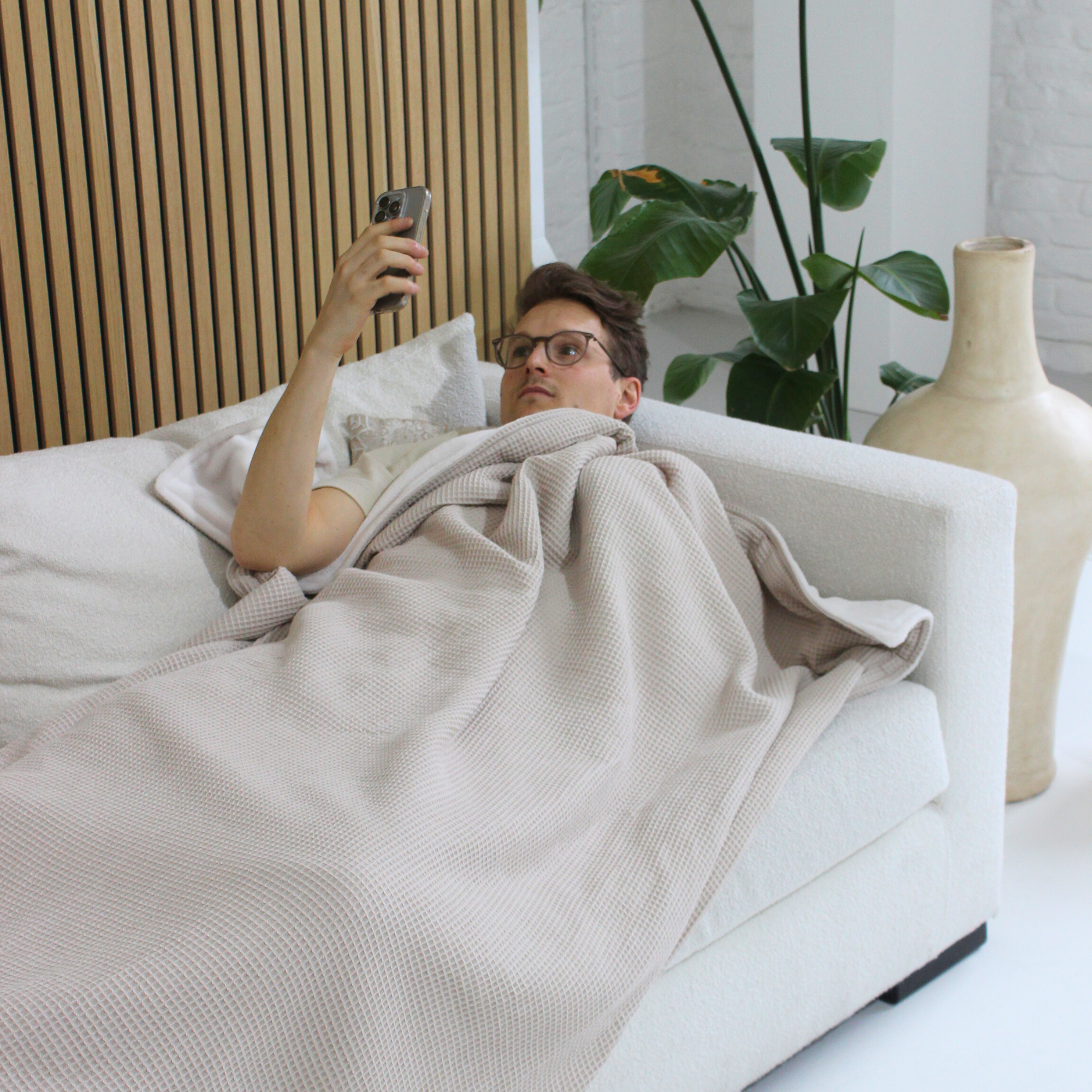 Kuscheldecke "Vollkommen" Creme · Sandweiß