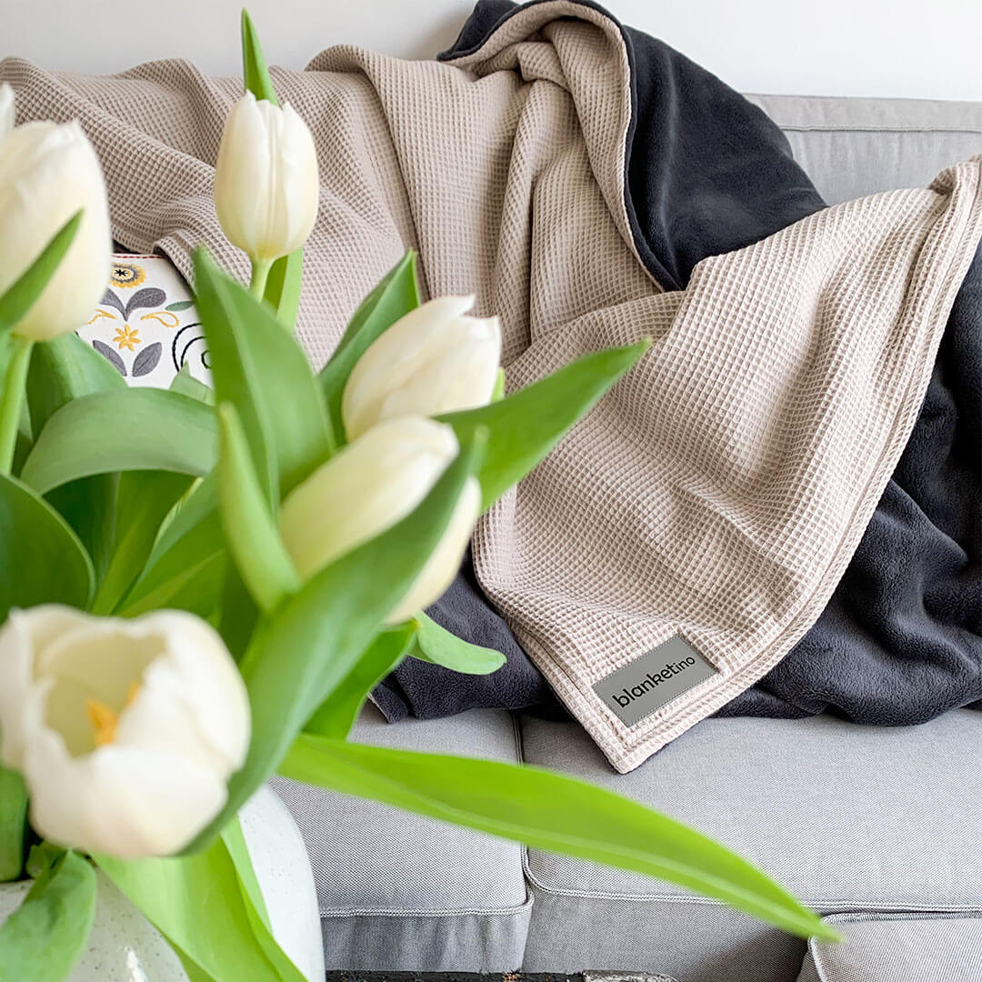 Kuscheldecke "Vollkommen" Creme · Stahlgrau