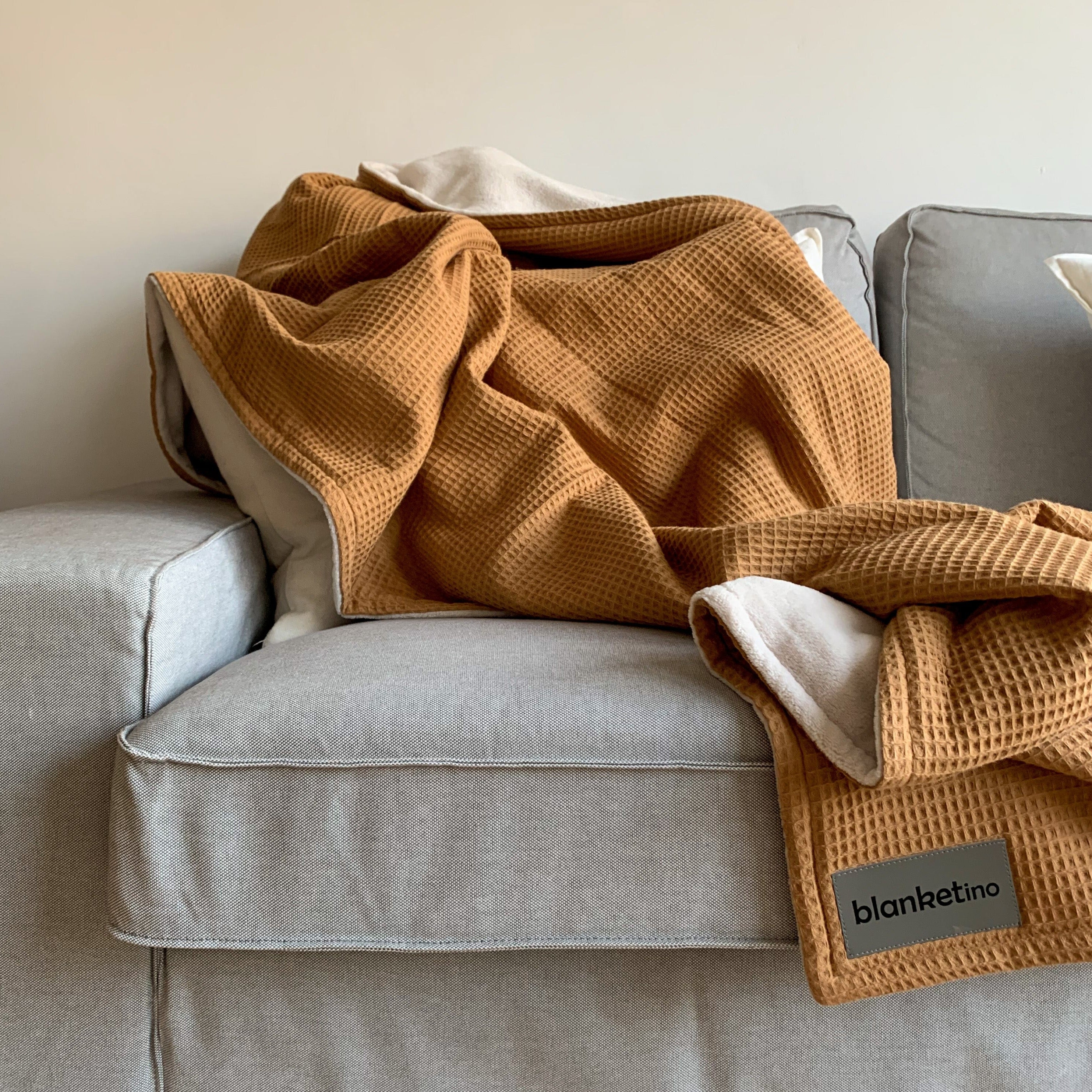 Kuscheldecke "Vollkommen" Kamel · Sandweiß