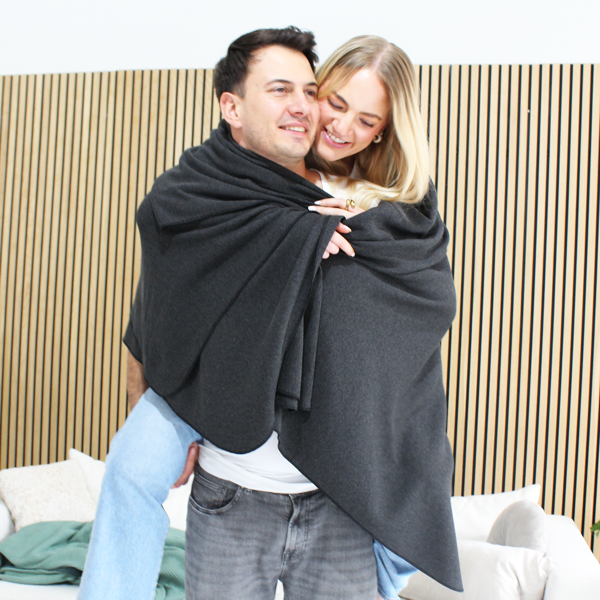 Leichte Baumwolldecke • 150 x 210 cm • Anthrazit