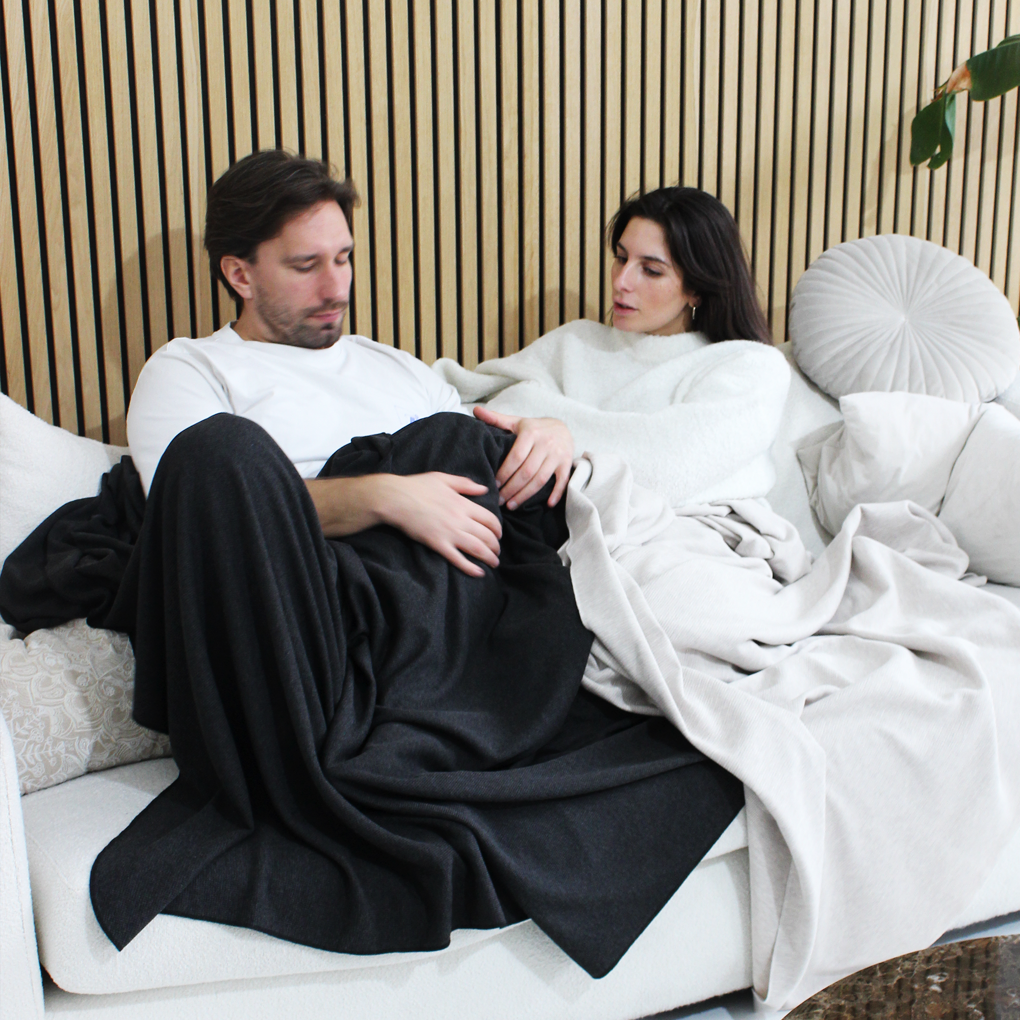 Leichte Baumwolldecke • 150 x 210 cm • Anthrazit