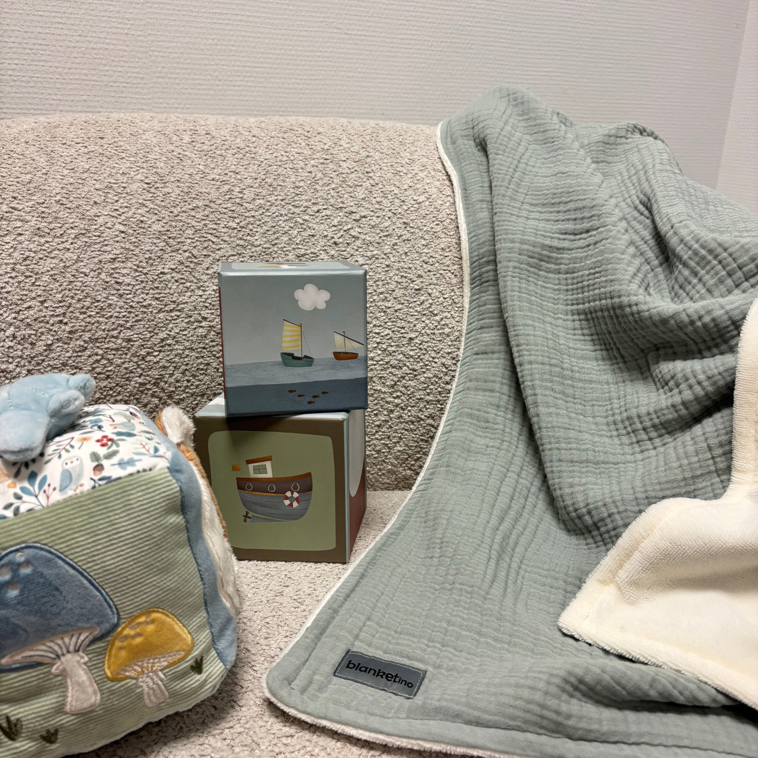 Musselin Babydecke mit Namen - 70 x 100 cm • Salbei