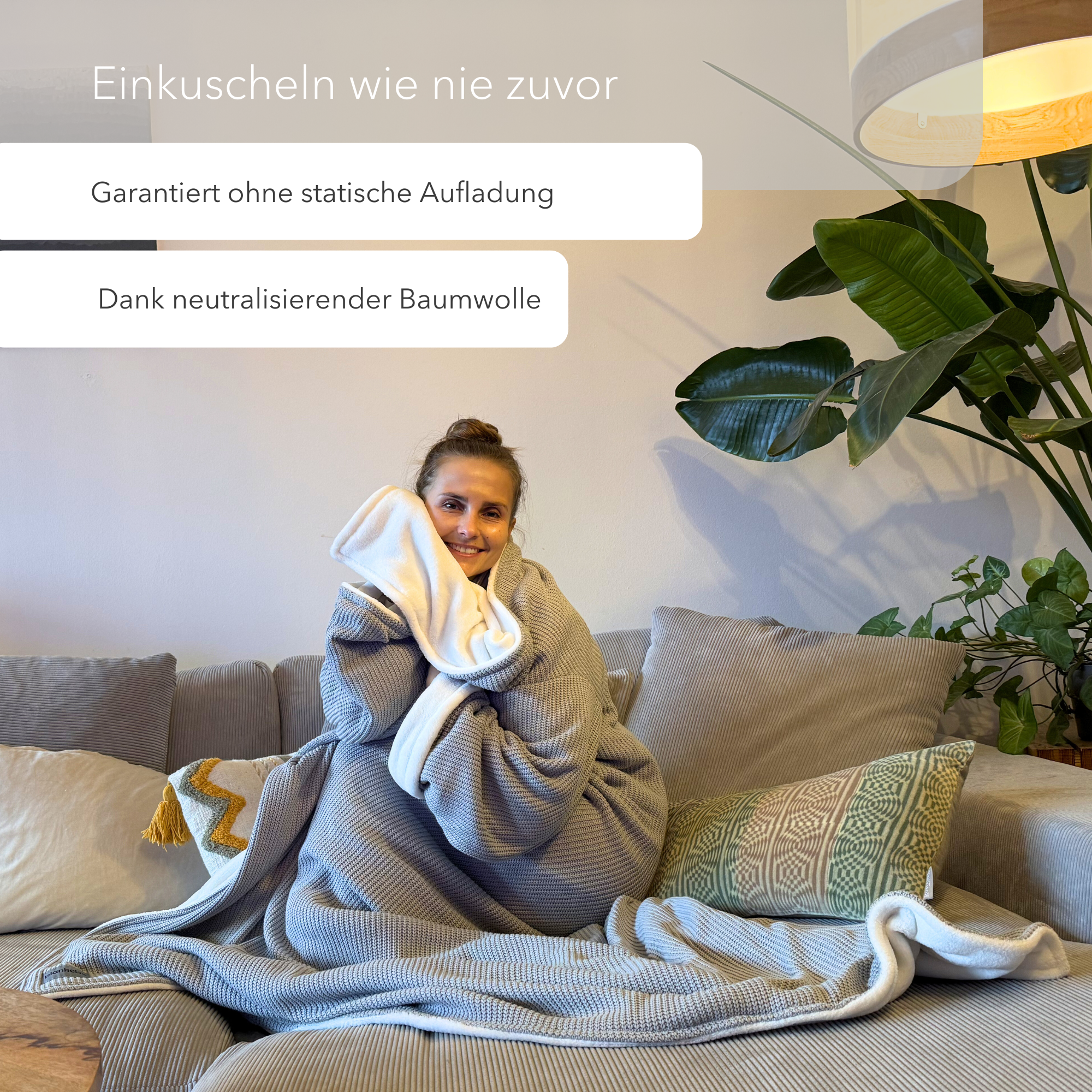 Kuscheldecke mit Ärmeln · Baumwollstrick · Seidengrau