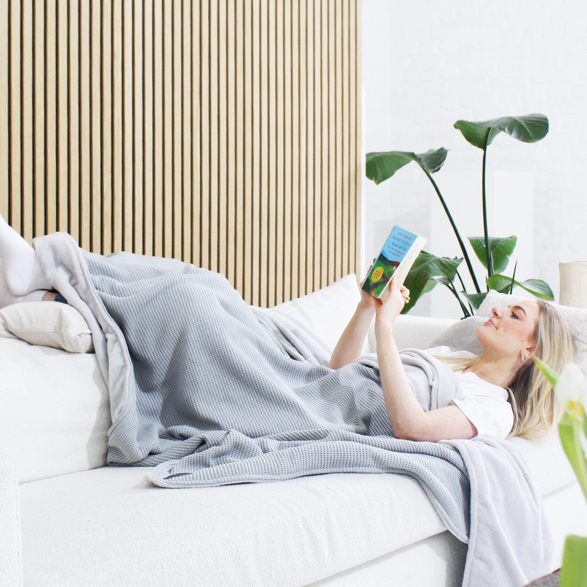 Kuscheldecke mit Baumwollstrick • Grau-Gletschergrau