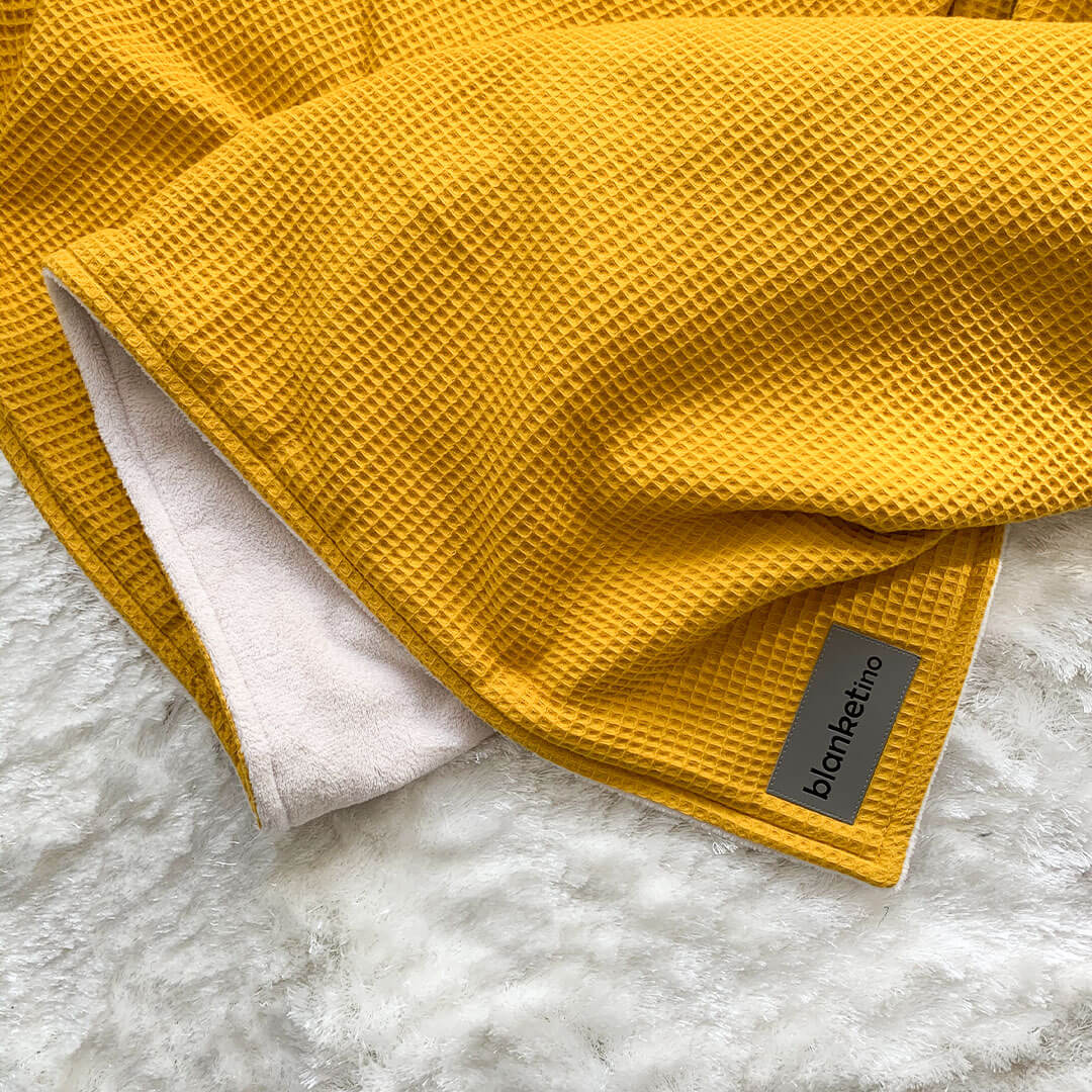 Babydecke mit Namen - 70 x 100 cm • Gelb