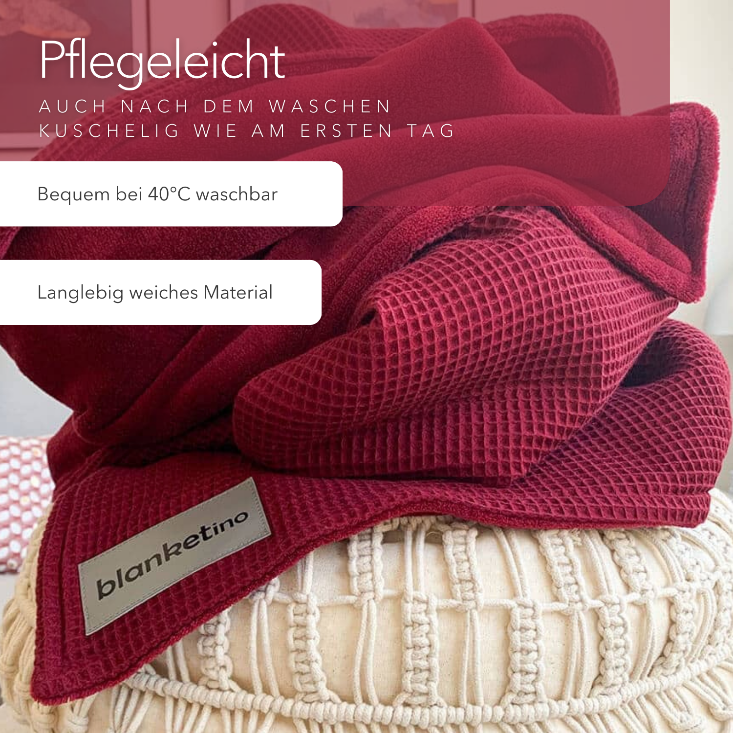 Kuscheldecke "Vollkommen" Rubinrot