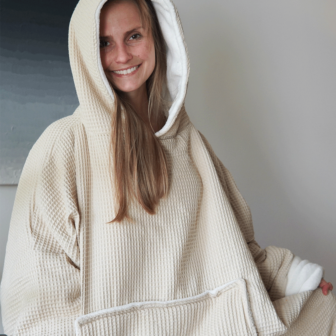 Kuschel-Hoodie mit Kapuze • Creme • Sandweiß