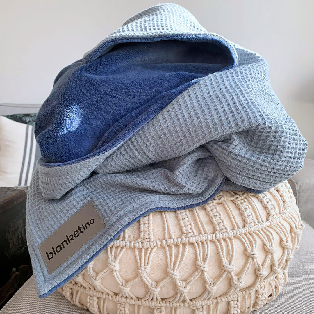 Kuscheldecke • Vollkommen • 210 x 145 cm • "Classic" • Wolkenblau • Meeresblau