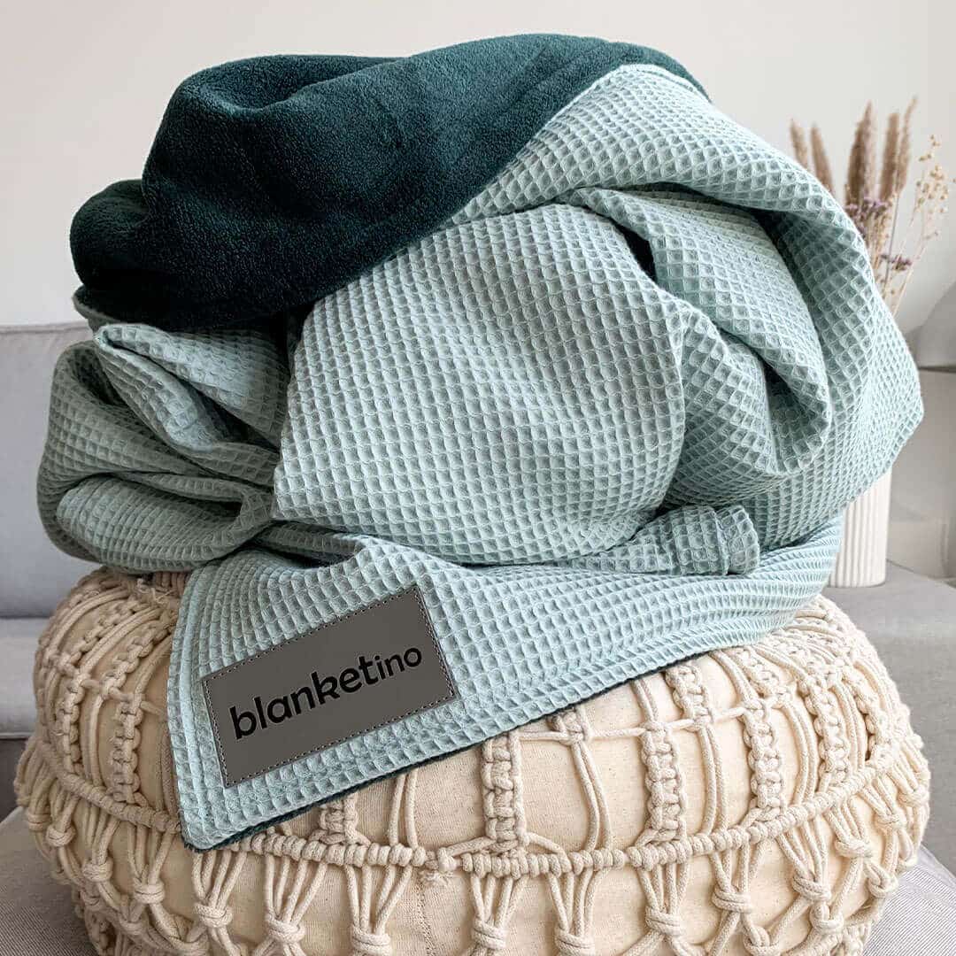 Kuscheldecke • Vollkommen • 210 x 145 cm • "Classic" • Mint • Smaragdgrün