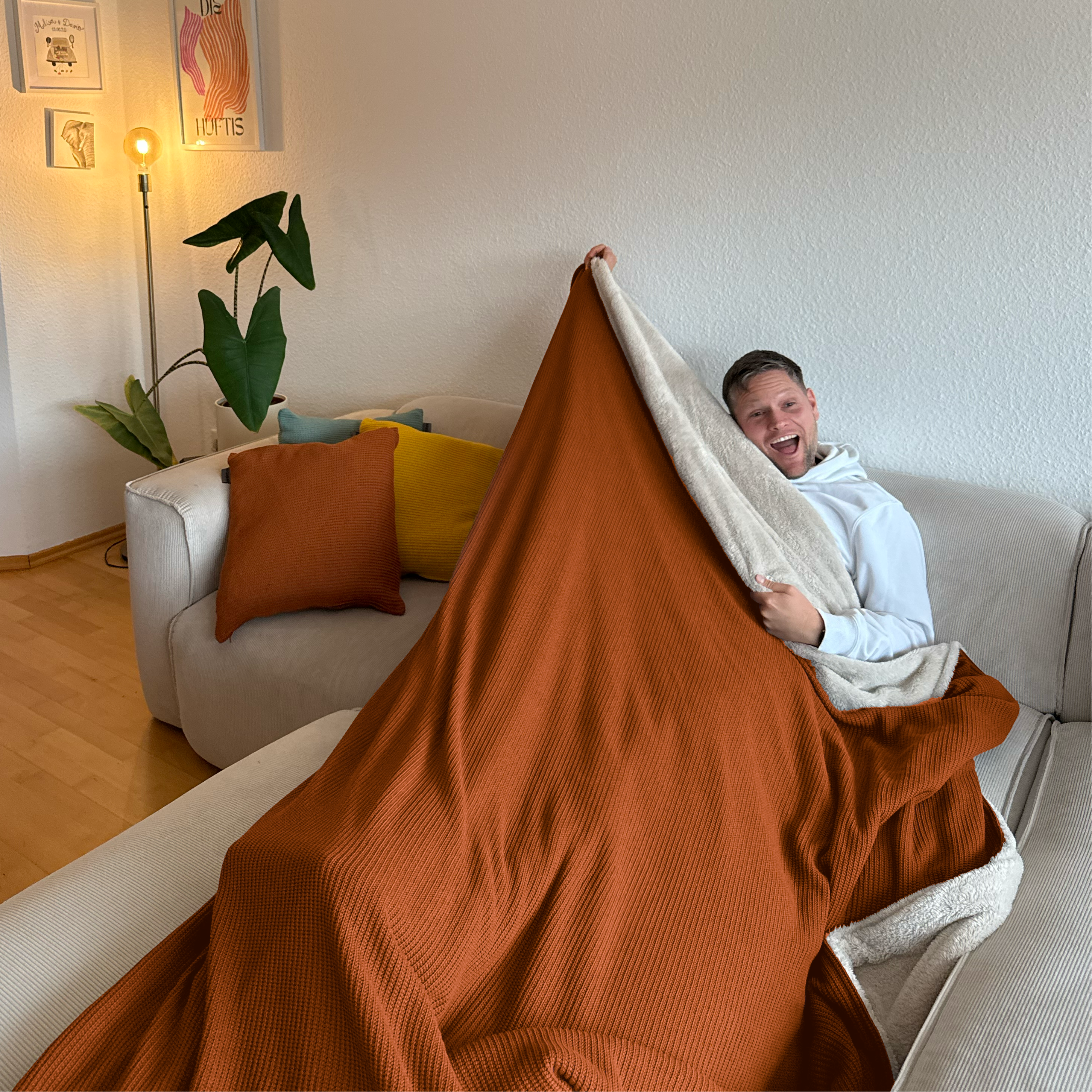 Kuscheldecke mit Baumwollstrick · Cognac·Beige