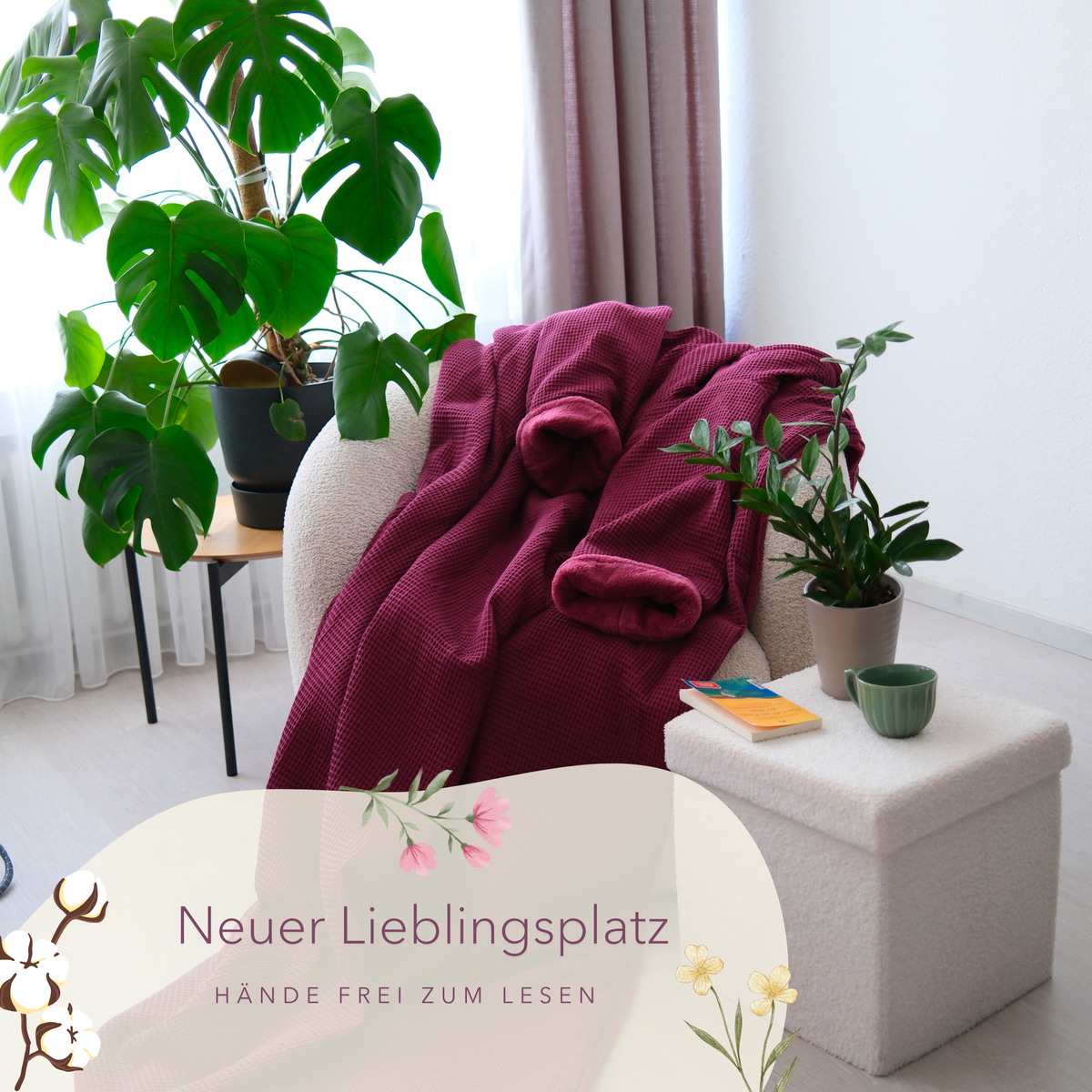 Kuscheldecke mit Ärmeln · Vollkommen · Waldbeerrot