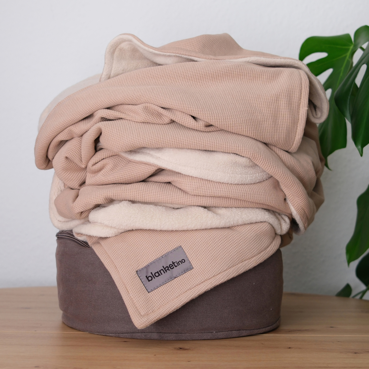 Kuscheldecke aus Baumwolle · Cappuccino Braun