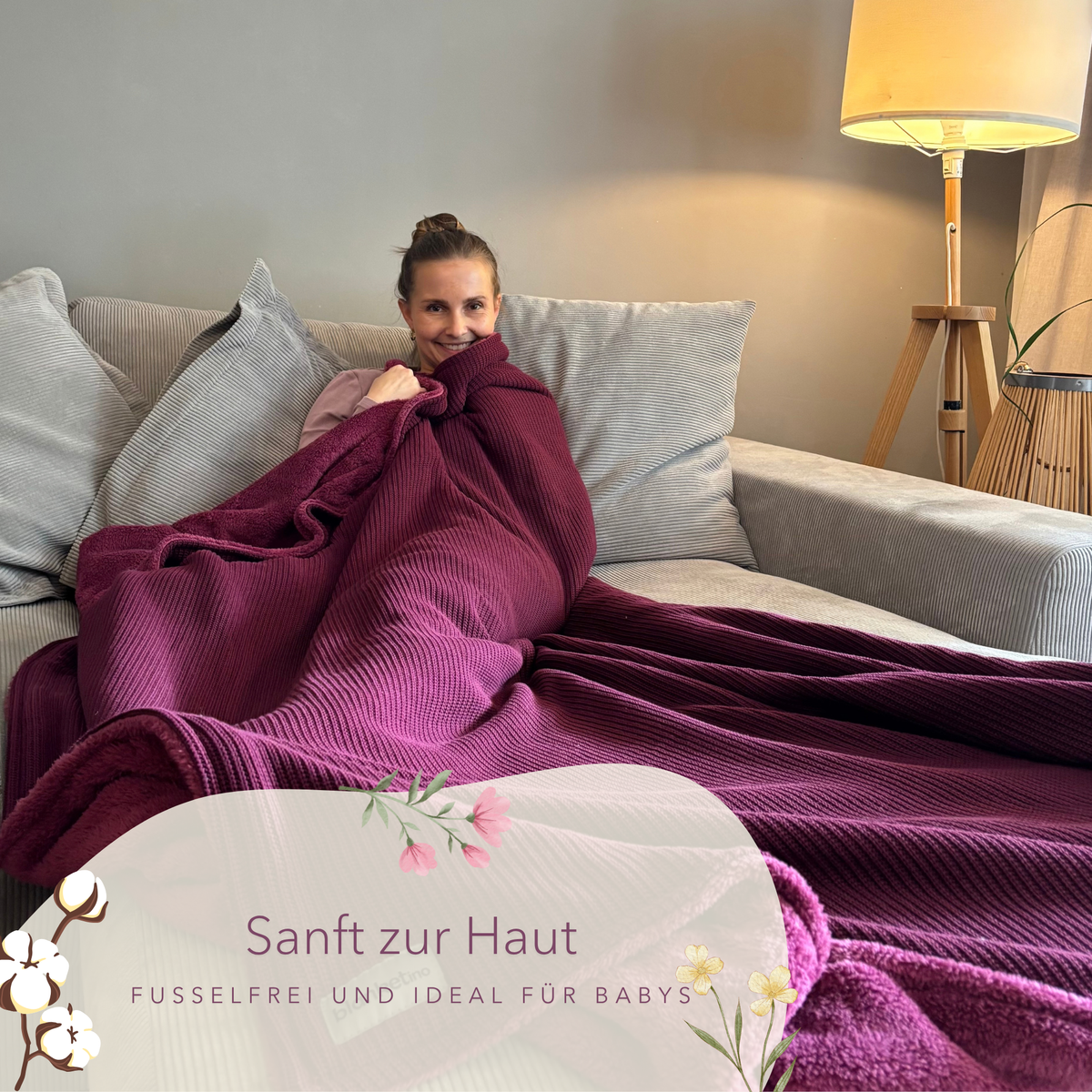 Kuscheldecke mit Baumwollstrick · Weinbeerrot