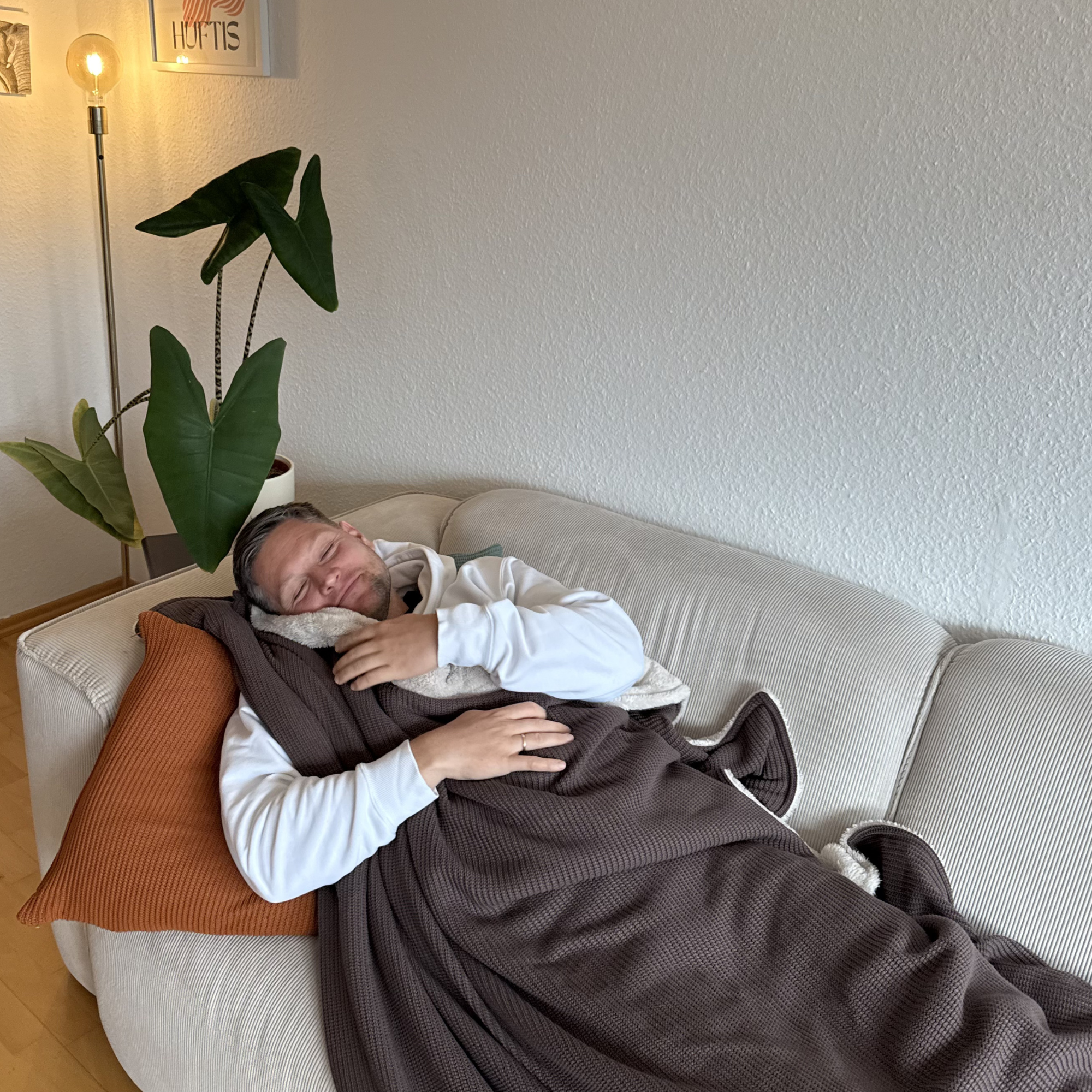Kuscheldecke mit Baumwollstrick · Kakao