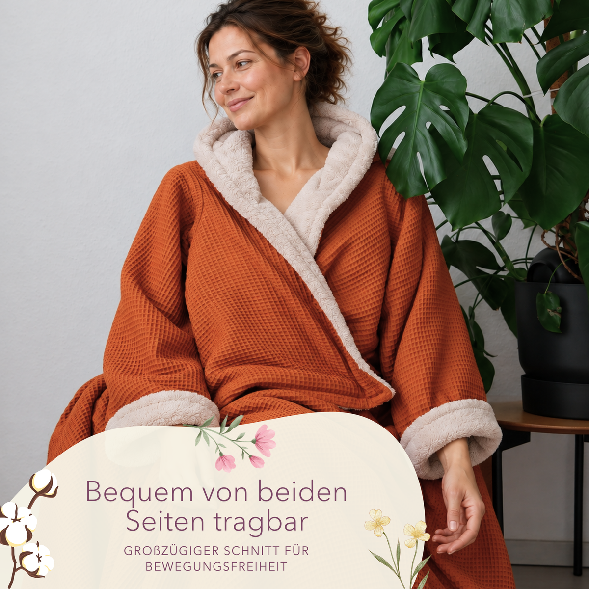 Kuscheldecke mit Ärmeln · Vollkommen · Cognac · Beige