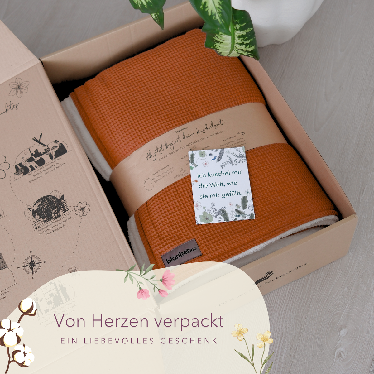 Kuscheldecke mit Ärmeln · Vollkommen · Cognac · Beige