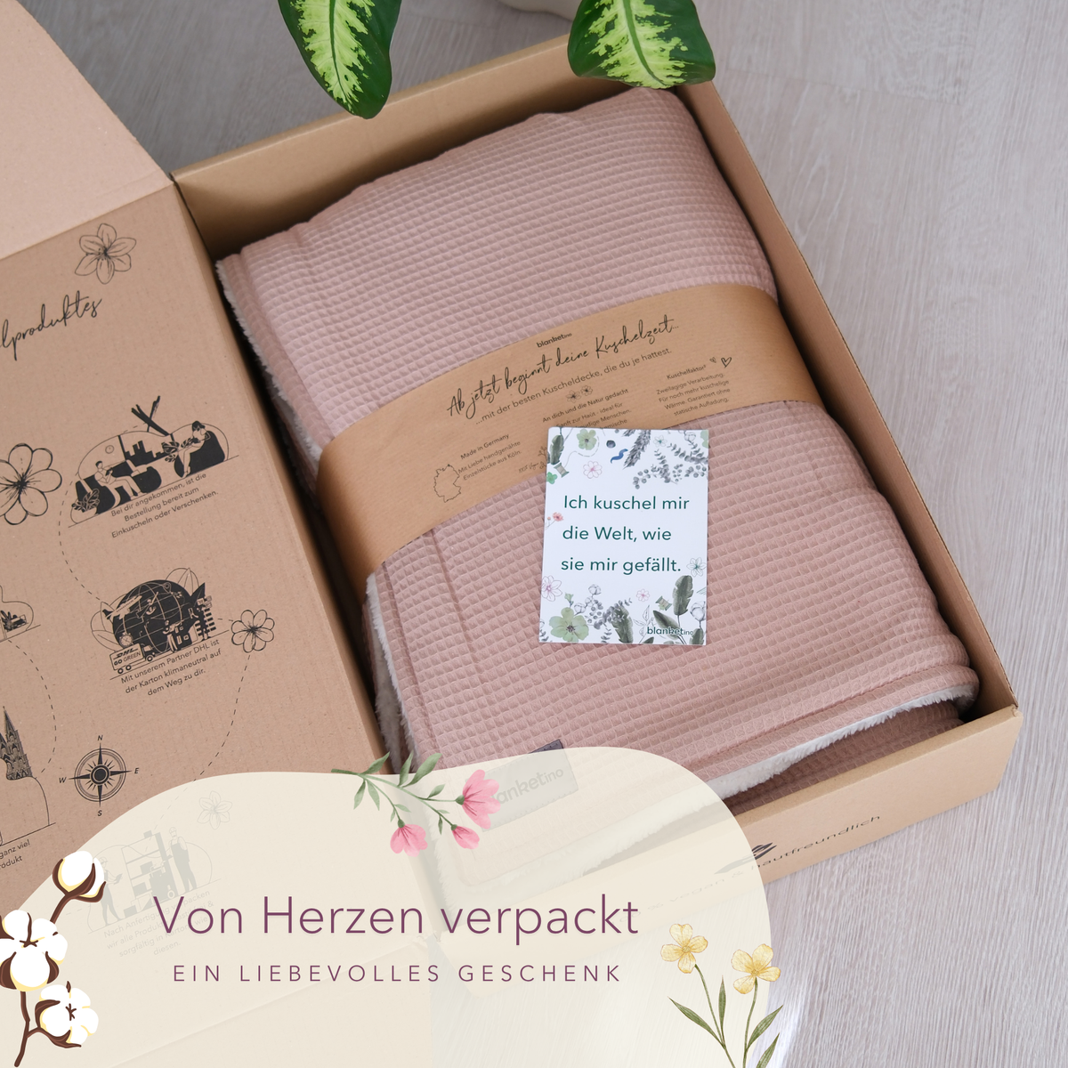 Weiche Kuscheldecke "Vollkommen" Latte Macchiato von blanketino.de mit Waffelpique, in Geschenkverpackung, ideal zum Kuscheln.