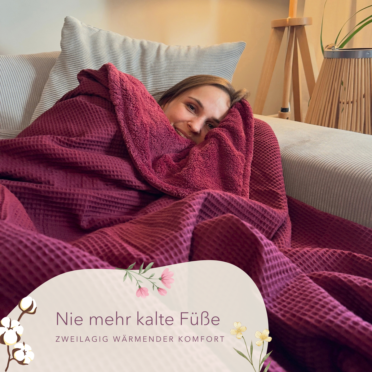 Kuscheldecke "Vollkommen" · Waldbeerrot