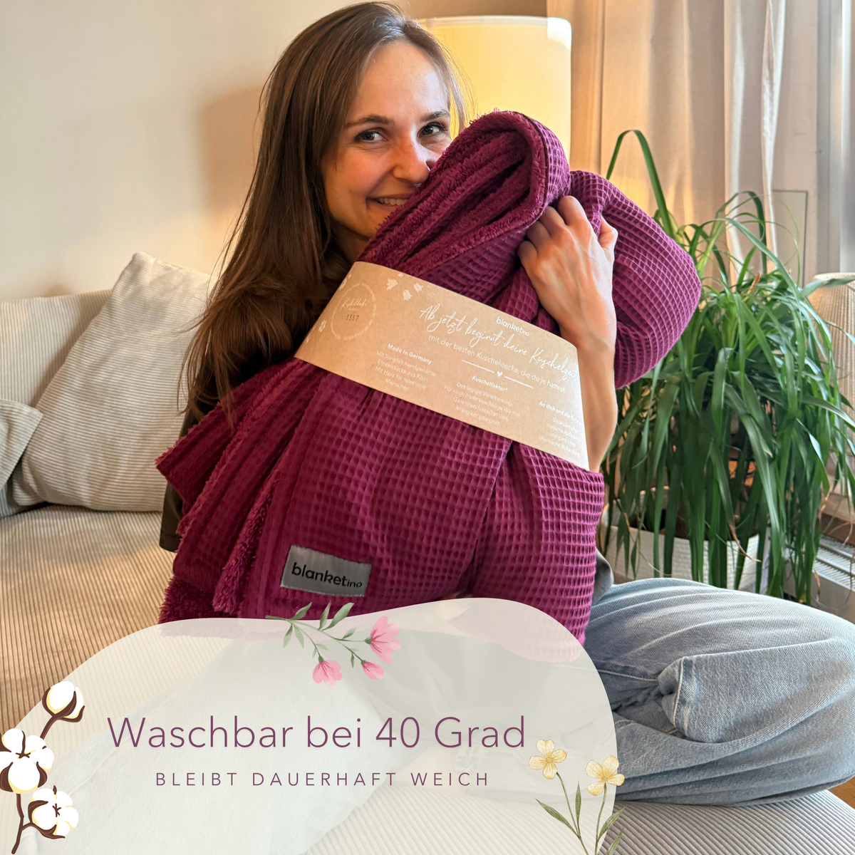 Kuscheldecke "Vollkommen" · Waldbeerrot