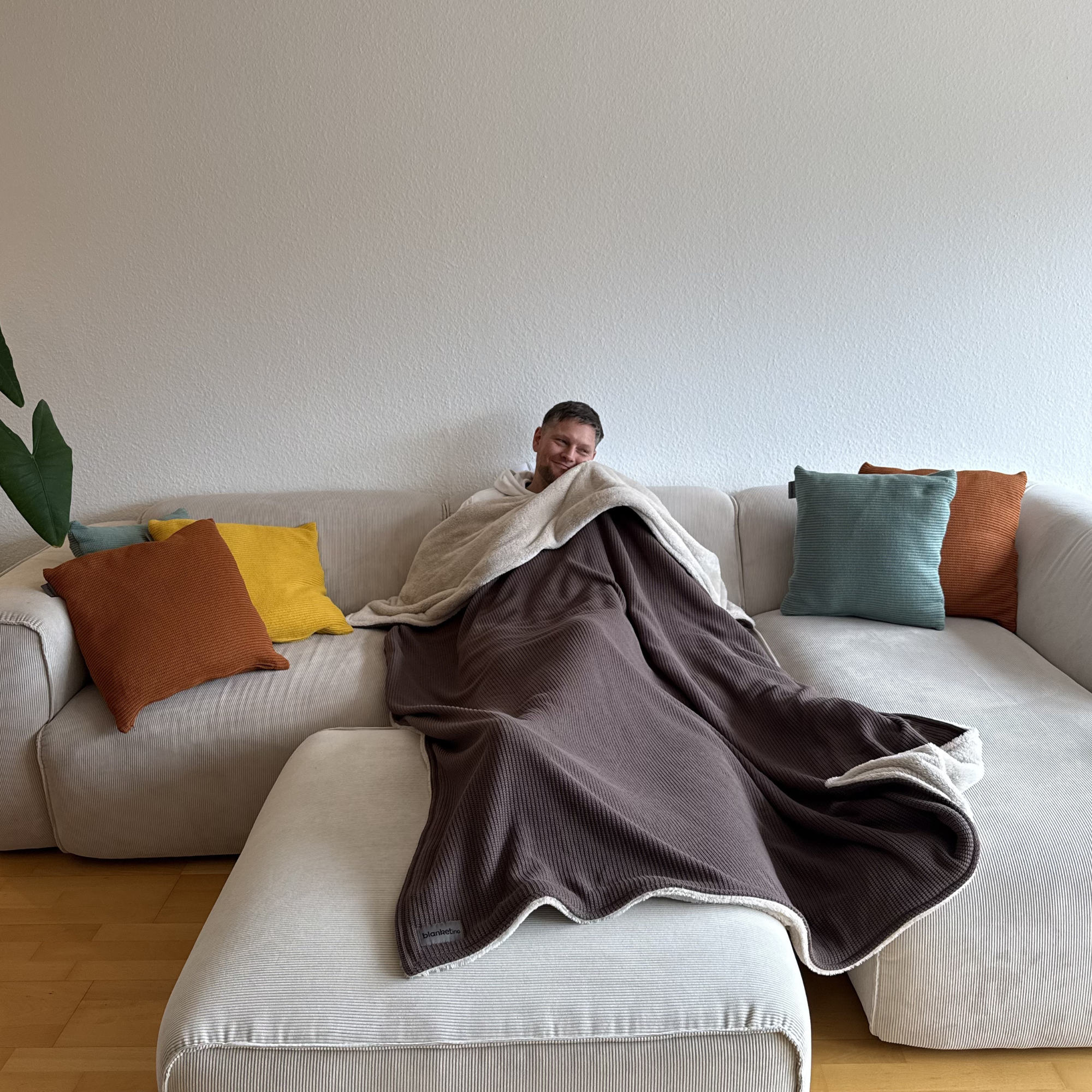 Kuscheldecke mit Baumwollstrick · Kakao